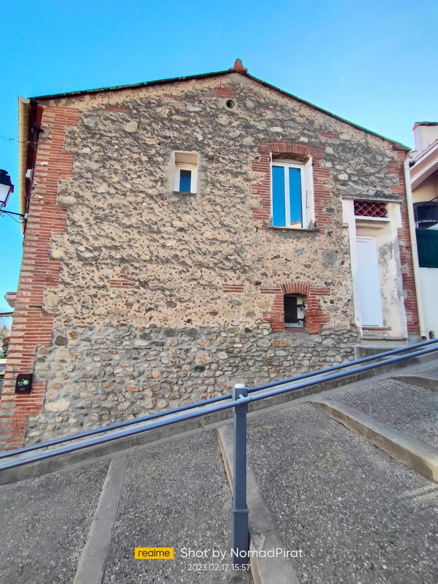 Villeneuve-de-la-RahoCharming Stone House Retreat, Your Tranquil Havenアパートメント エクステリア 写真